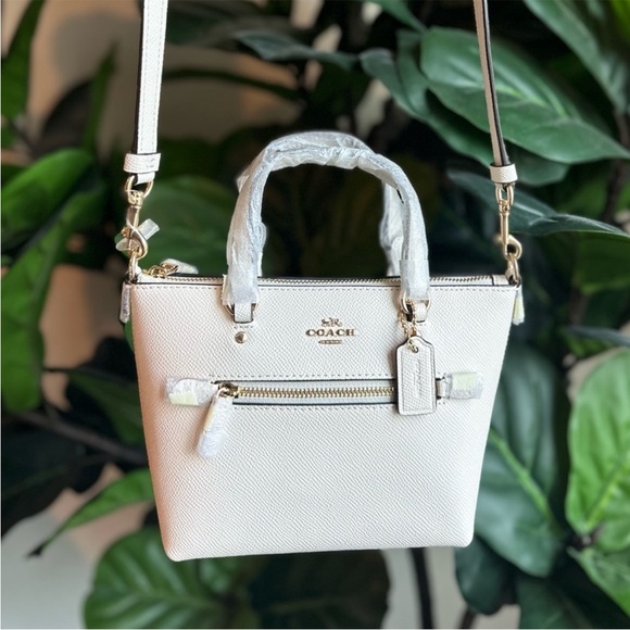 NWT Coach Mini Gallery Crossbody - Picture 8 of 9